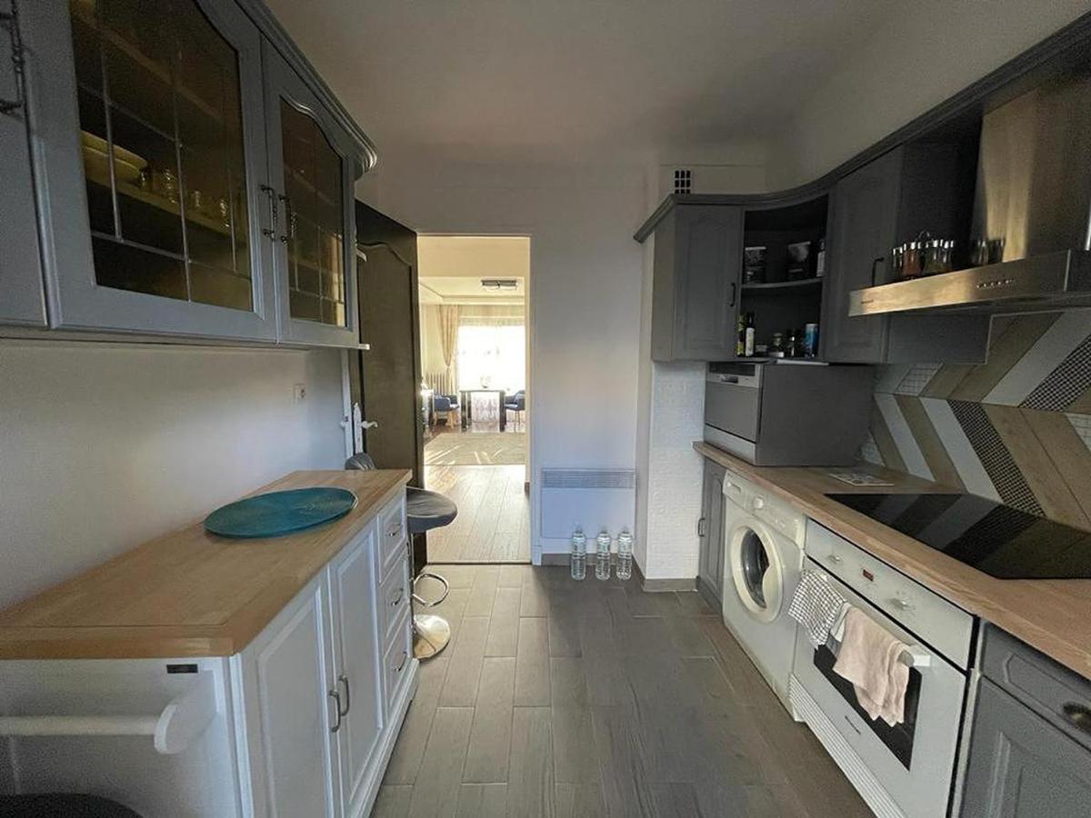 Charming Ac 2-Bedroom Apartment Antibes City Center Family, Couples Friendly Exterior photo
